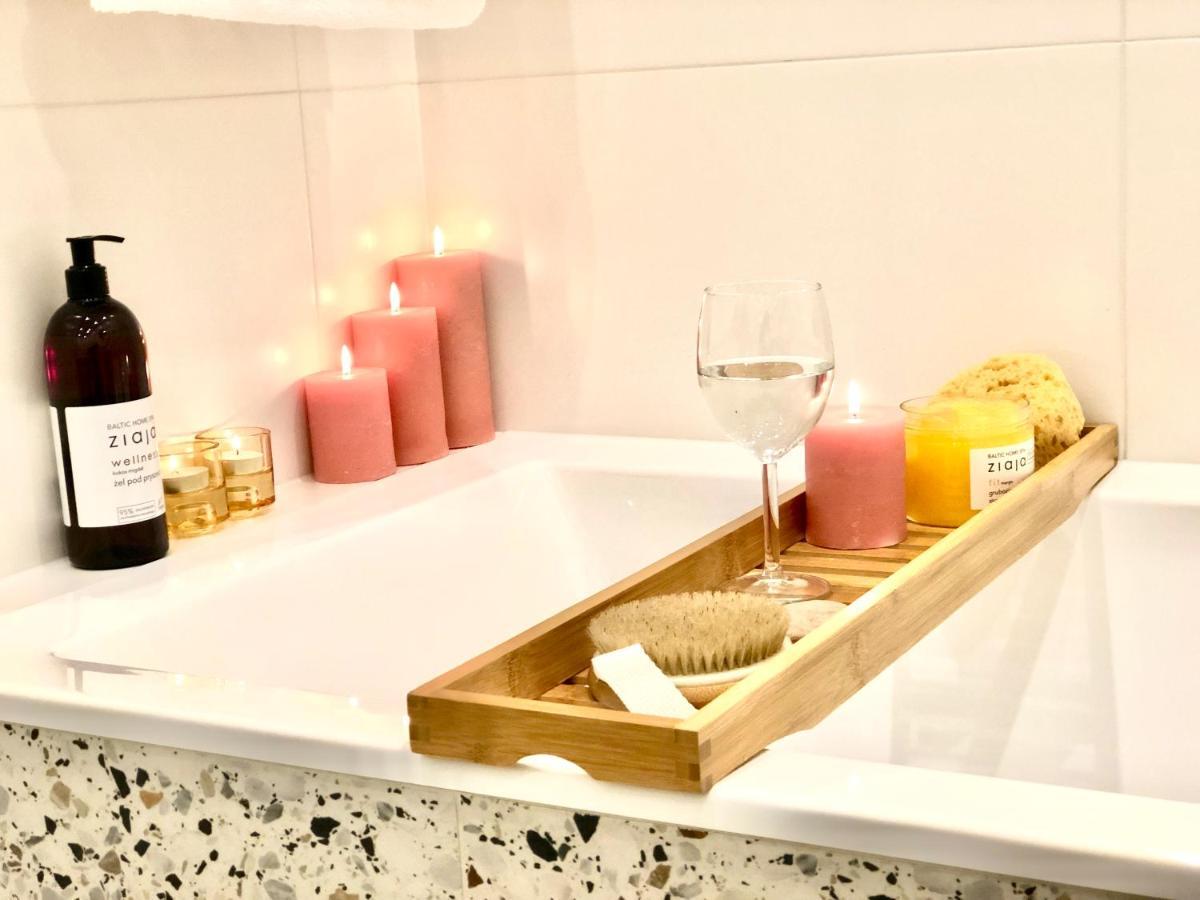 Tlusta Mewa Sea View Apartment กดิเนีย ภายนอก รูปภาพ