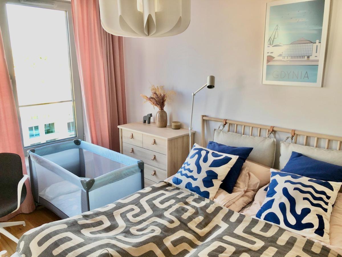 Tlusta Mewa Sea View Apartment กดิเนีย ภายนอก รูปภาพ
