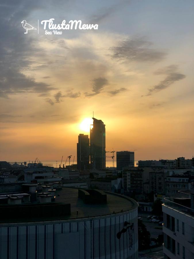 Tlusta Mewa Sea View Apartment กดิเนีย ภายนอก รูปภาพ