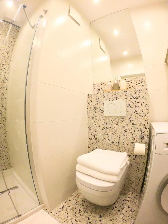 Tlusta Mewa Sea View Apartment กดิเนีย ภายนอก รูปภาพ